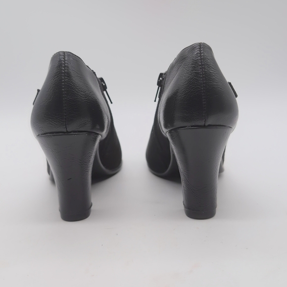 AEROSOLES Black Sz 7.5 Heeled Boots with Sophisticated Design - Picture 5 of 10